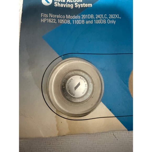 Norelco HQ2/2 Shaver Replacement Heads, 2 Cutters, 2 Combs, Philips, HP1917 - Picture 2 of 7